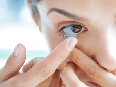 Johnson &amp; Johnson contact lens